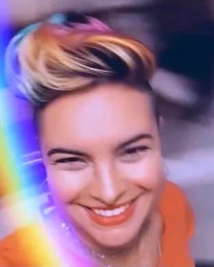 Julia Wolf Charlotte