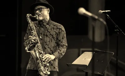Kirk Whalum