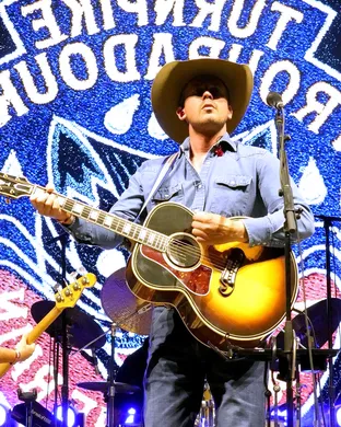 Turnpike Troubadours